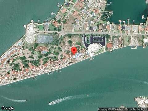 La Peninsula, NAPLES, FL 34113