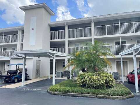 Fountain View Ln, Lutz, FL 33558