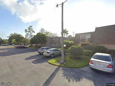 Park Meadows Dr, Fort Myers, FL 33907
