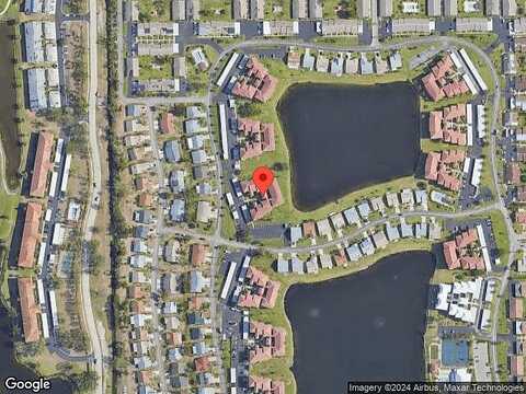 Caravel Cir, Fort Myers, FL 33908