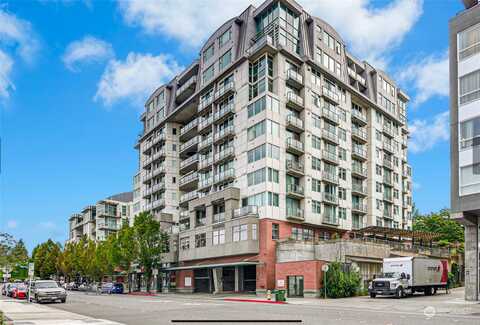 106Th, BELLEVUE, WA 98004