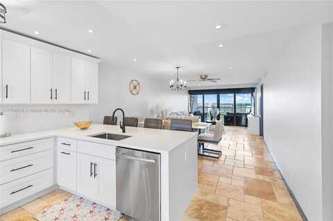 1401 N Riverside, Pompano Beach, FL 33062