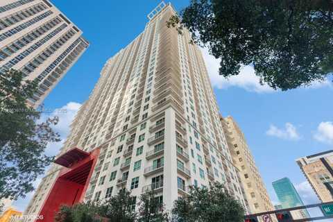 133 NE 2nd Ave, Miami, FL 33132