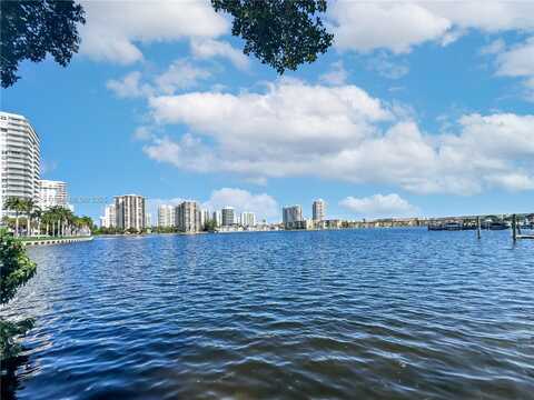 2750 NE 183rd St, Aventura, FL 33160