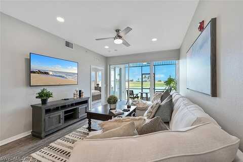 Mahogany Run Ln, Naples, FL 34113