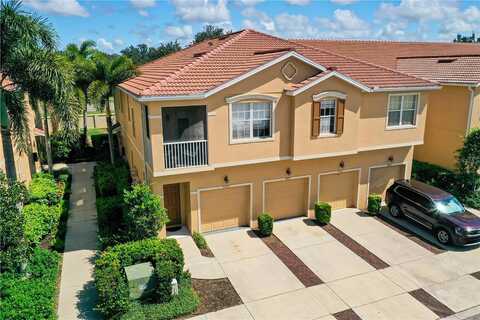 Parkridge Cir, Sarasota, FL 34243