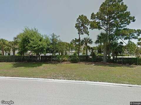 Water Oak Ct Sw, Vero Beach, FL 32962