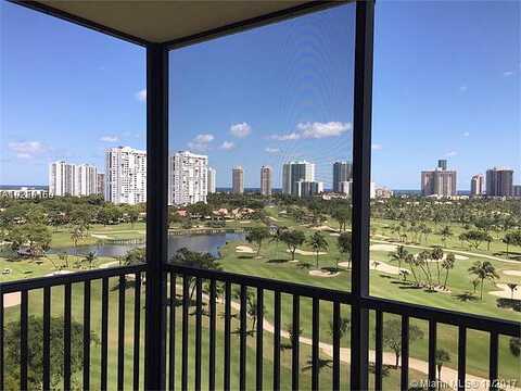 W Country Club Dr, Aventura, FL 33180