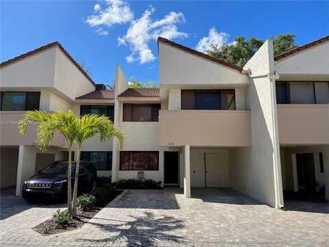 1616 Cypress Pointe Dr, Coral Springs, FL 33071