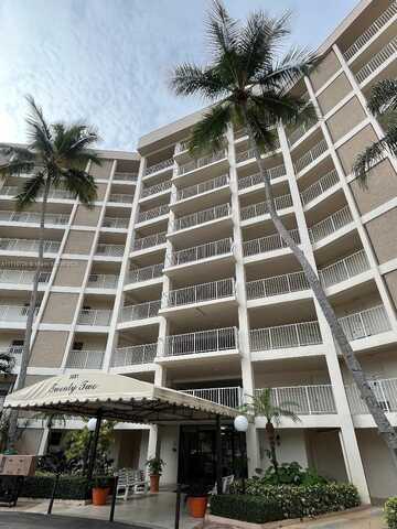 2681 S Course Dr, Pompano Beach, FL 33069