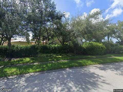 Bellamar Cir, Fort Myers, FL 33908