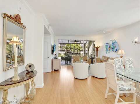 Pebble Creek Cir, Naples, FL 34108