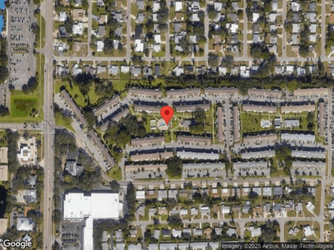 Garden Ln, Bradenton, FL 34207