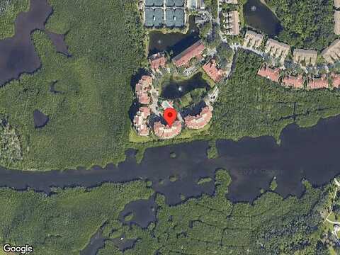 Eagles Point Cir, Sarasota, FL 34231