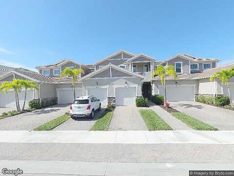 Arboretum Cir, Naples, FL 34112