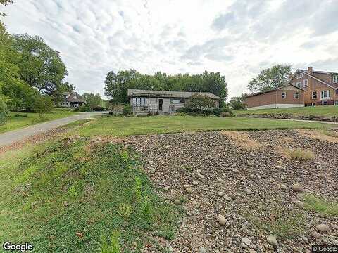 Riverview Rd, Sewickley, PA 15042