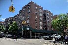 4240 Bowne St, Flushing, NY 11355