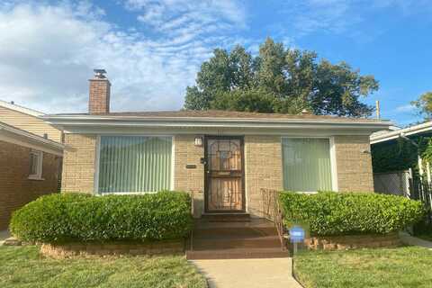 83Rd, CHICAGO, IL 60619