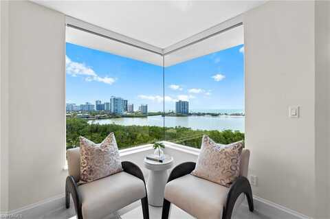 5555 Heron Point, NAPLES, FL 34108