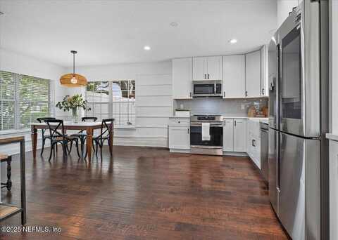 1515 BIRKDALE Lane, Ponte Vedra Beach, FL 32082