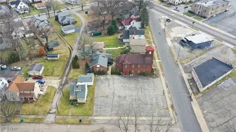 32 Linden Avenue, Niles, OH 44446
