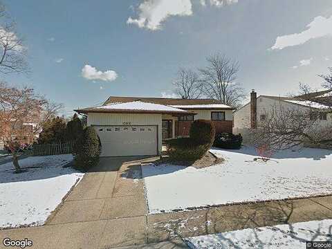 Gladys, FREEPORT, NY 11520