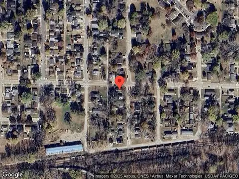 8Th, MASON CITY, IA 50401