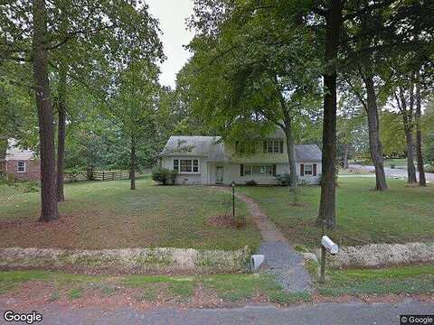Maplested, RICHMOND, VA 23235