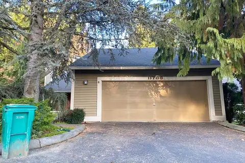 105Th, KIRKLAND, WA 98033