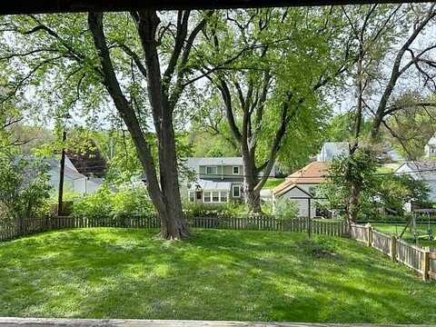 Bell, DES MOINES, IA 50315