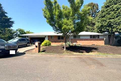 Beech, PORTLAND, OR 97230