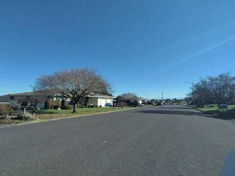 Beech, PORTLAND, OR 97230