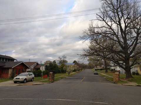 4Th, BIRMINGHAM, AL 35208