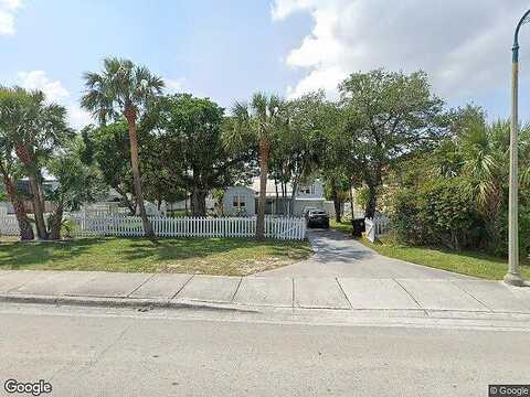 Federal, Lake Worth, FL 33460