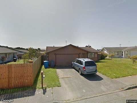 Becky, CRESCENT CITY, CA 95531