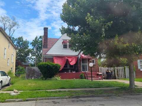 Lauder, DETROIT, MI 48227
