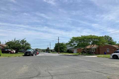 Rock Willow, HAGERSTOWN, MD 21740