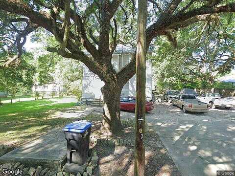 6Th, CHICKASAW, AL 36611