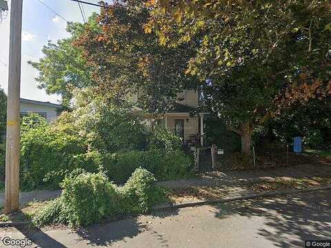 74Th, PORTLAND, OR 97213