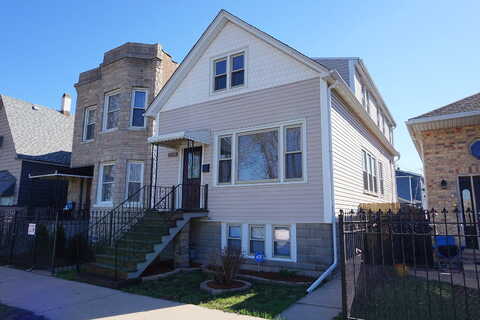 Long, CHICAGO, IL 60639