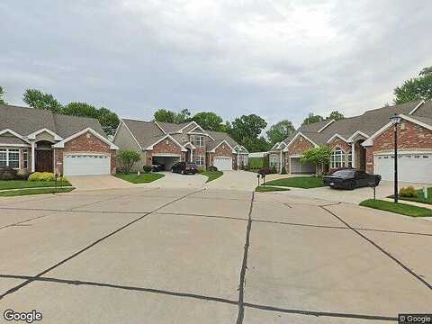 Woodland Place, SAINT CHARLES, MO 63303
