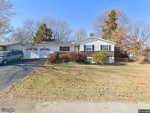 Debra, HIGH RIDGE, MO 63049