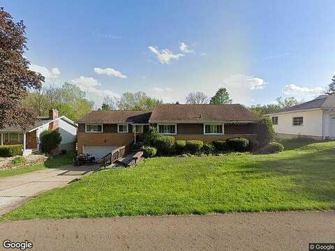 Benton, AKRON, OH 44312