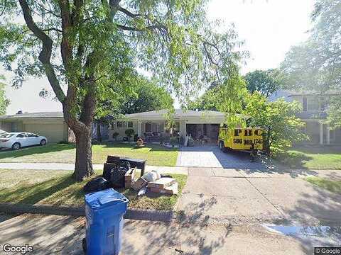 Falmouth, WARREN, MI 48089
