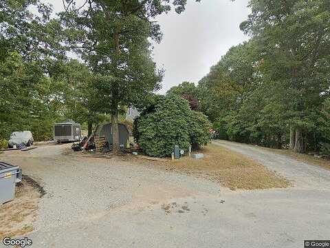 Fairneny, MASHPEE, MA 02649
