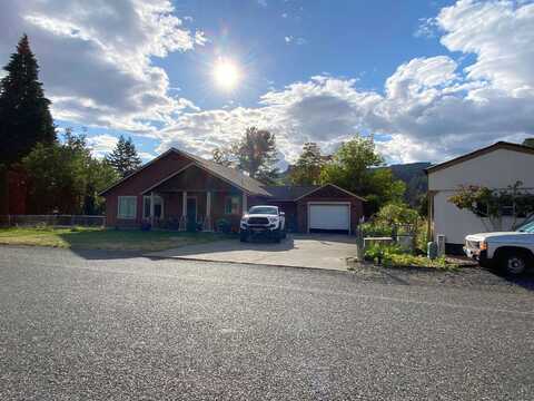 Fourth, CARSON, WA 98610