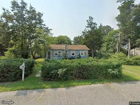 E Miami Ave, Villas, NJ 08251