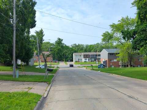 Fair, DAVENPORT, IA 52806