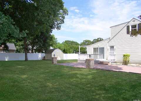 Westminster, SHIRLEY, NY 11967