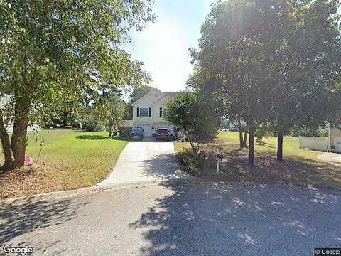 Nicole, WINDER, GA 30680